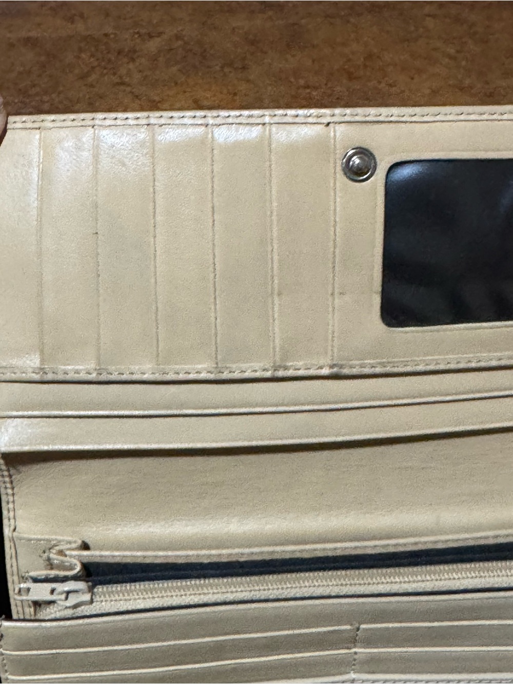 Vivienne Westwood Taupe Patent Leather Wallet/Clutch with Cream Trim - Picture 5 of 8